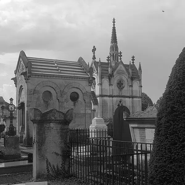 crypte gothique cimetiere bordeaux