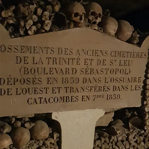 origine ossements catacombes paris