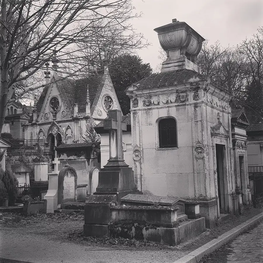 tourisme goth visite cimetiere paris